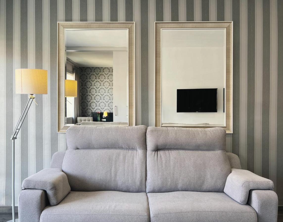 Stay U-Nique Apartments Beltran I Rozpide Barcelona Eksteriør bilde